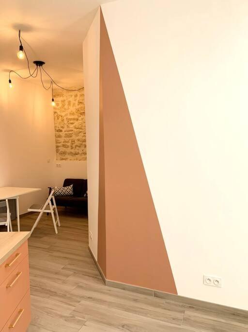 Appartement Secteur Gare Et Place De La Comedie, Wifi & Climatisation Montpellier Bagian luar foto